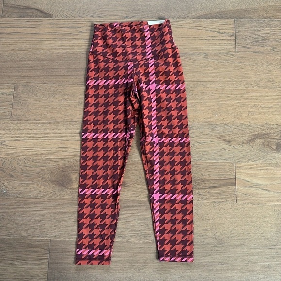Aerie Offline Real Me Xtra 7/8 Houndstooth Leggings Medium Short NEW! - Picture 8 of 8